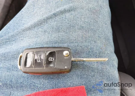 2013 Volkswagen Jetta Sportwagen 2.0L Tdi z USA, uszkodzony, nr VIN 3VWPL7AJ7DM696958